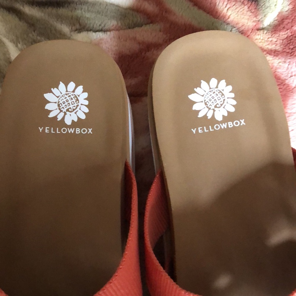 Yellow Box Sandals - Picture 3 of 7